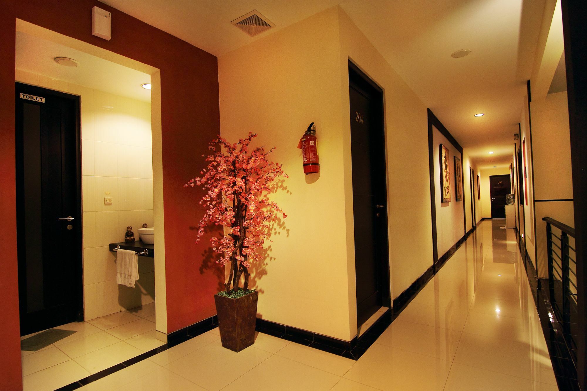 Puri Chorus Boutique Hotel Pakualaman Экстерьер фото